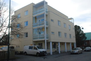 Betonikerrostalo Pietarsaaressa